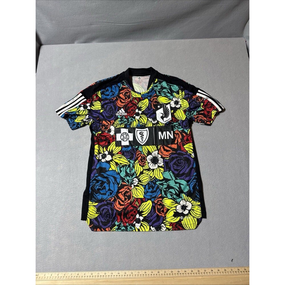 Rare Adidas Minnesota United black floral unity pre-match mls jersey size M